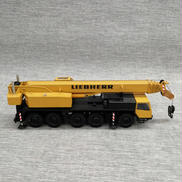 1/50|LIEBHERR