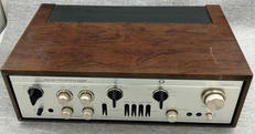 プリメインアンプ|LUXMAN