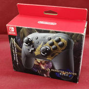 SWITCH PROコントローラー|NINTENDO