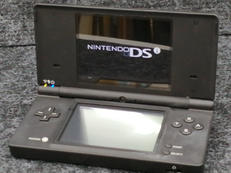 DSI|NINTENDO / 任天堂