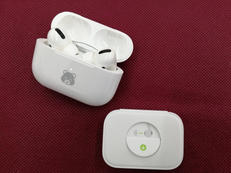 AIRPODS PRO|APPLE