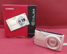 デジタルカメラ|CASIO