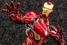 ムービーマスターピース|HOT TOYS