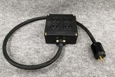 OYAIDE製 電源タップ|OYAIDE