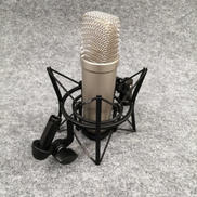 コンデンサーマイク|RODE