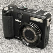 デジタルカメラ|NIKON