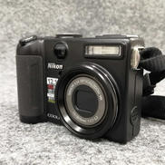 デジタルカメラ|NIKON