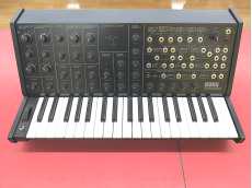 シンセサイザー|KORG