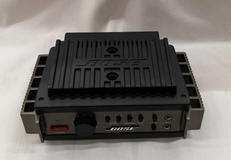 ミキシングパワーアンプ|BOSE