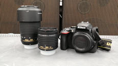 デジタル一眼レフダブルズームキット|NIKON