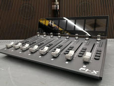 フィジカルコントローラ|ICON