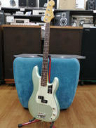 エレキベース|FENDER