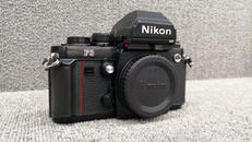 フィルム一眼レフ|NIKON