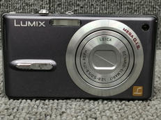 デジタルカメラ|PANASONIC