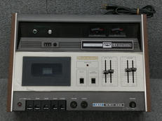 カセットテープデッキ|AKAI