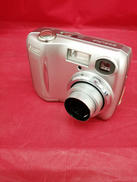 デジタルカメラ|NIKON