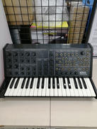 シンセサイザー|KORG