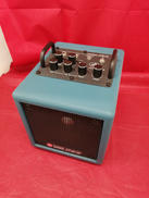 ベースアンプ|PHIL JONES BASS