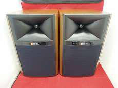 アンプ内蔵スピーカー|JBL