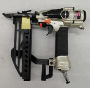 タッカ|HITACHI