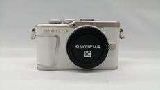ミラーレス一眼|OLYMPUS