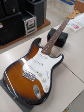 エレキギター|FENDER JAPAN