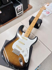 エレキギター|FENDER JAPAN