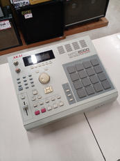 サンプラー|AKAI