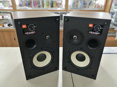 スピーカー|JBL