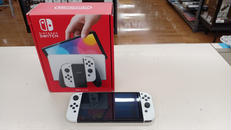 SWITCH 有機EL