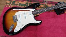 エレキギター ストラトキャスタータイプ|FENDER USA