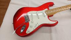 エレキギター ストラトキャスタータイプ|VANZANDT