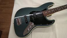 エレキベース|FENDER JAPAN