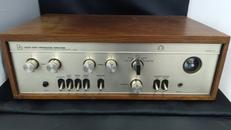 プリメインアンプ|LUXMAN