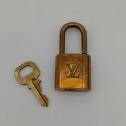 パドロック|LOUIS VUITTON