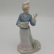 19世紀初頭ドレスを着た女性|選択不可