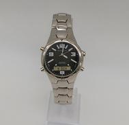 クォーツアナログ|QUATTRO