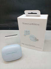 ワイヤレスイヤホン|BOWERS&WILKINS