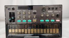 デジタルFMシンセサイザー|KORG