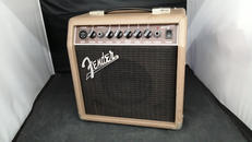 ギターアンプ|FENDER