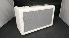 ギターアンプ|LOUIS