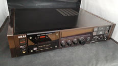 カセットデッキ|AKAI