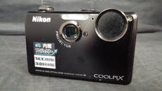 デジタルカメラ|NIKON