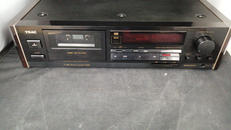 カセットデッキ|TEAC
