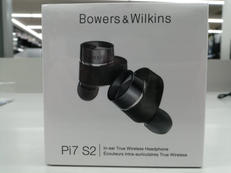 BOWERS & WILKINS　ワイヤレスイヤホン|BOWERS & WILKINS