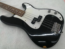 エレキベース|SQUIER