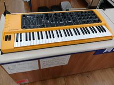 シンセサイザー|STUDIOLOGIC