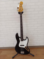 エレキベース|FENDER JAPAN