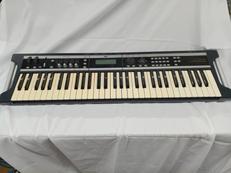 シンセサイザー|KORG