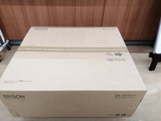 新品未使用　EPSON プロジェクター　本体 os-eb-w06z.jpg